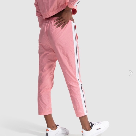 ELLESSE PHANTOM 3/4 TRACK PANT - Picture 5 of 5